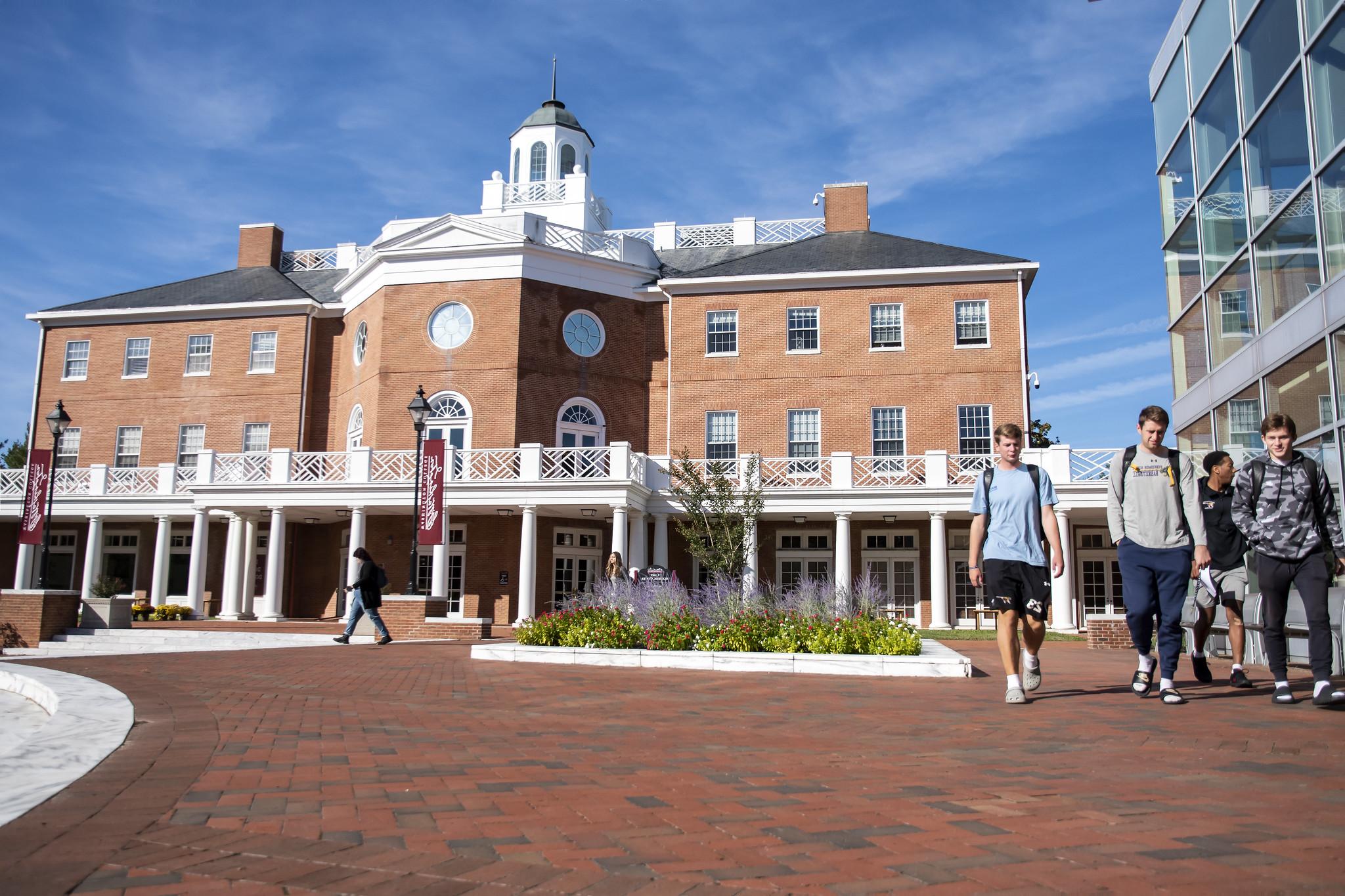 Casey Academic Center with Students